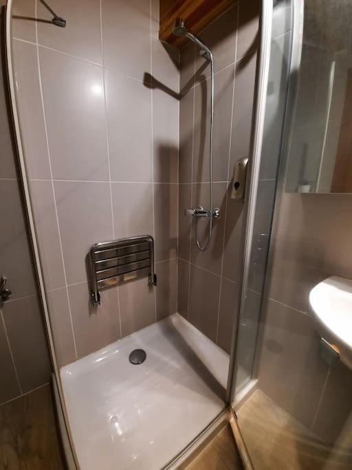 Mcastet, Casita Aranesa En El Valle De Aran Bossost Exterior foto